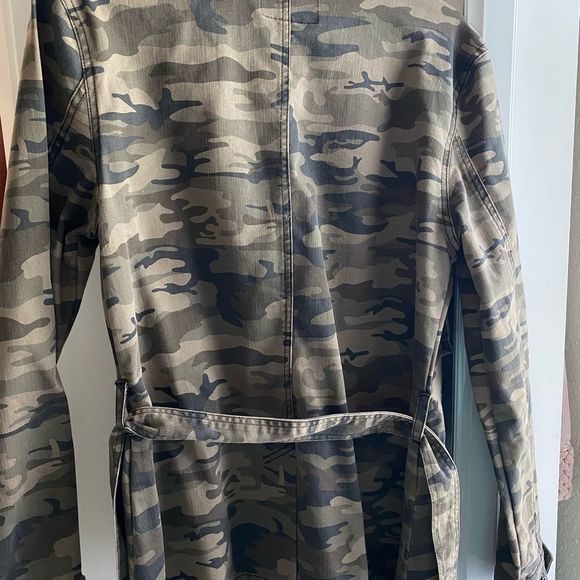 NWOT Sanctuary Kinship Belted Surplus Jacket CAMO - SIZE M - Picture 8 of 13